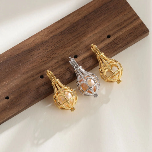 Silver Pearl Cage – Magic Vase